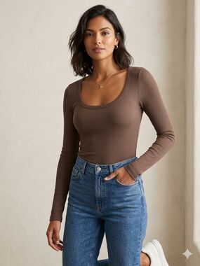 Universal Thread Brown Ribbed Scoop-Neck Long Sleeve Top